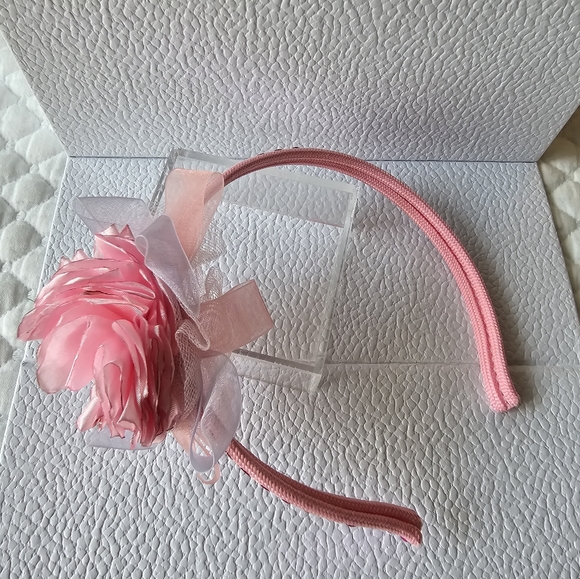 Girls Coquette Headband New - Picture 1 of 4